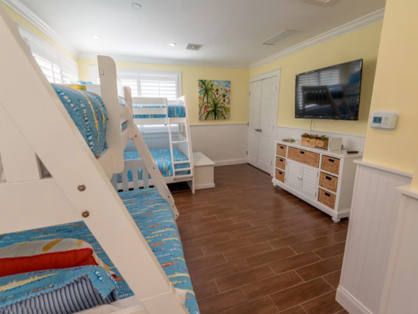 Anna Maria Five Bedroom Beach Home - Private Pool
